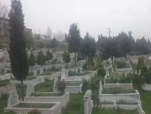 Altınşehir Mezarlığı