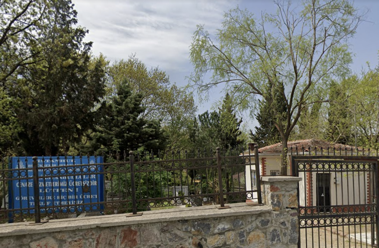 Aşağı Dudullu Mezarlığı