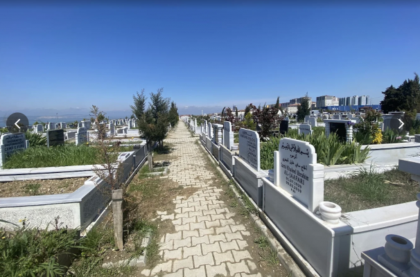 Çakmaklı Mezarlığı