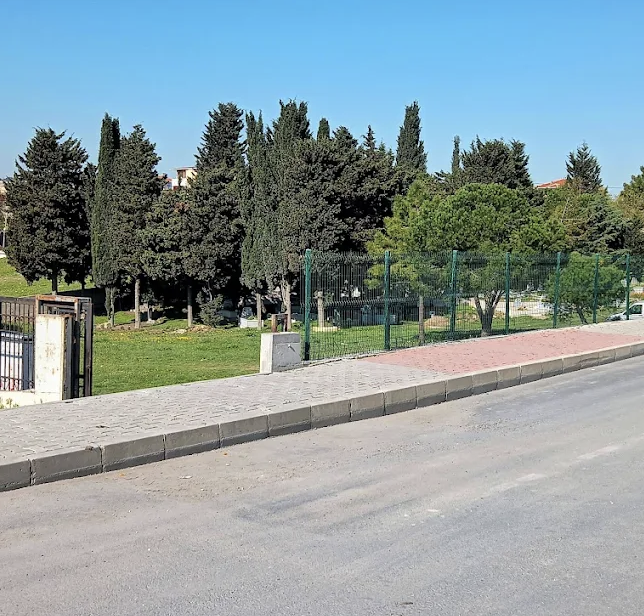 Deliklikaya Mezarlığı