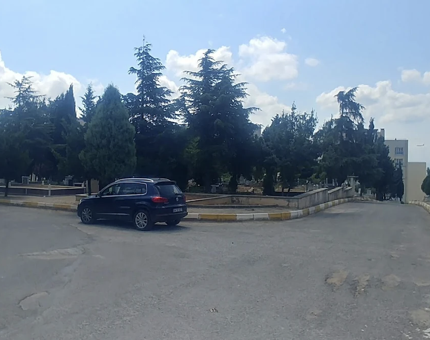 Dolayoba Mezarlığı