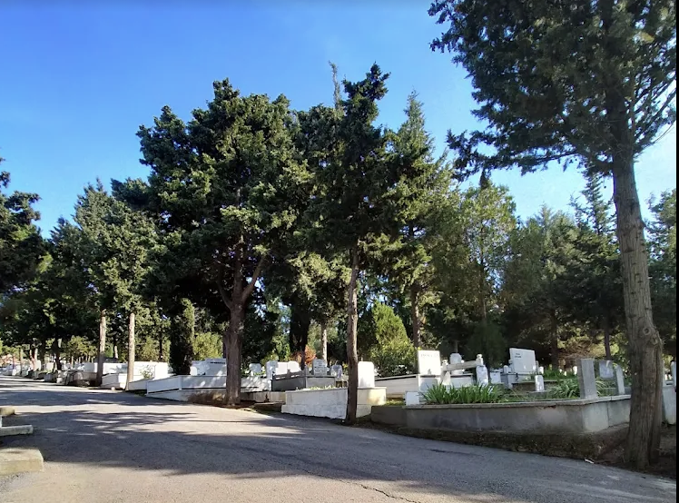 Gülsuyu Mezarlığı