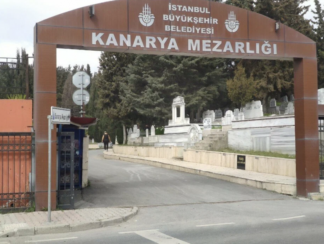 Kanarya Eski Mezarlığı