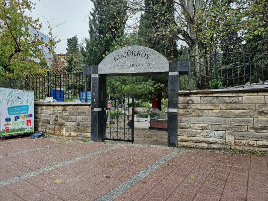 Küçükköy İçi Mezarlığı