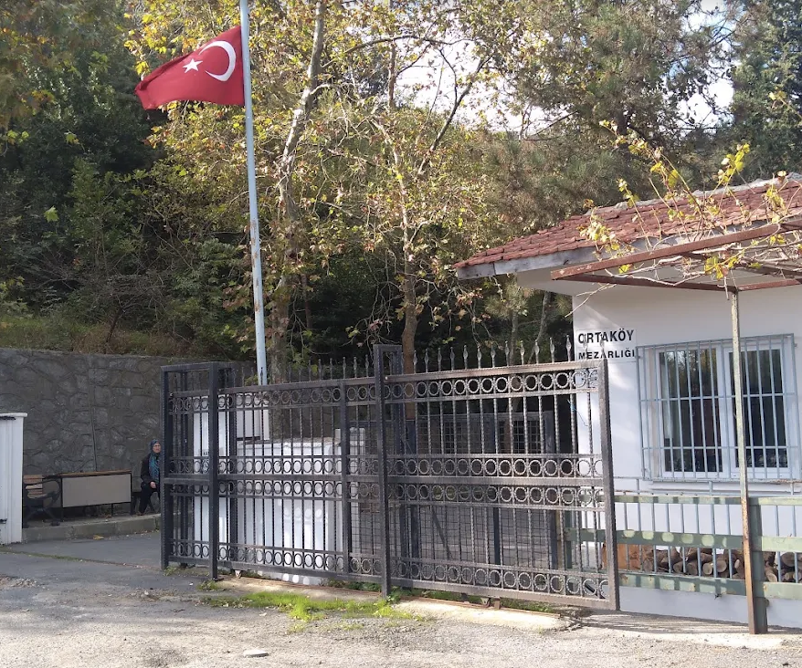 Ortaköy Mezarlığı