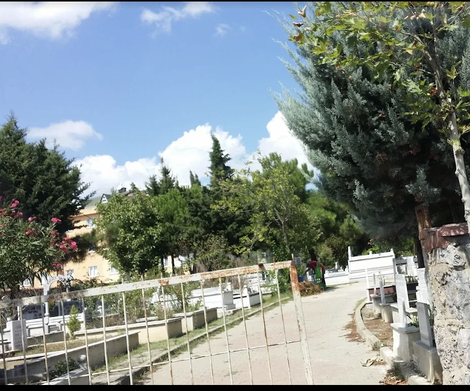 Sarıgazi Yeni Mezarlığı