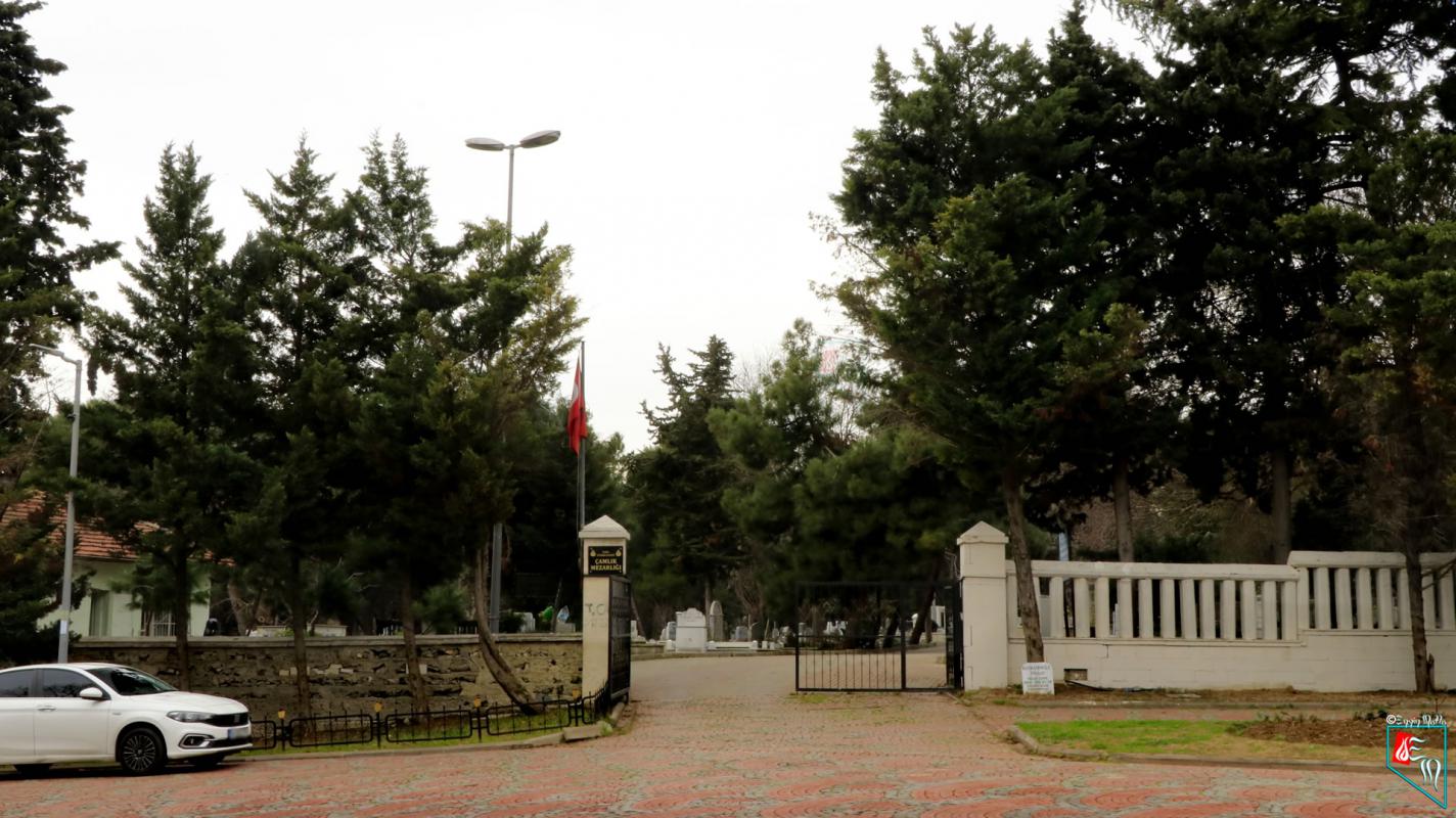 Topkapı Çamlık Mezarlığı