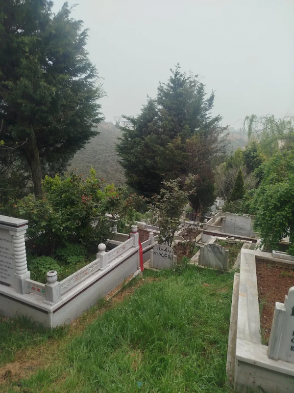 Yayla Mezarlığı